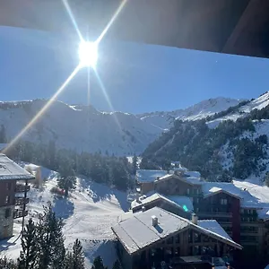 Arc 1950, Ambiance Chalet Luxe 5/7pers Dans 5* Skis Aux Pieds Avec Spa Apartment